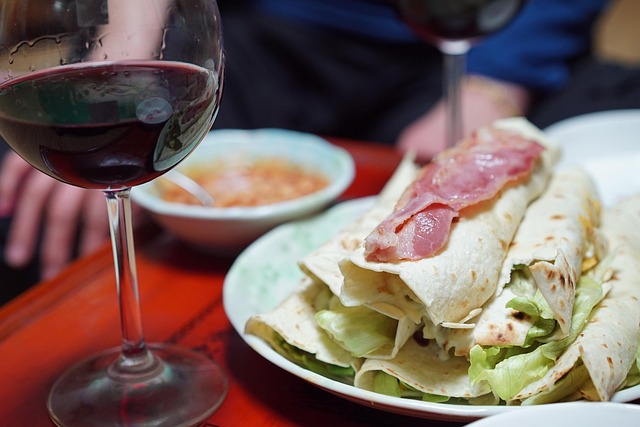 tortilla-chips-640x480-33099130.jpeg